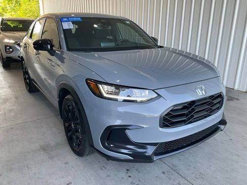 Certified 2025 Honda HR-V Sport image 26