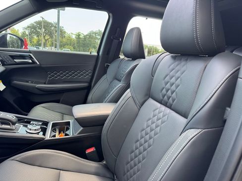 New 2025 Mitsubishi Outlander SEL Black Edition image 29