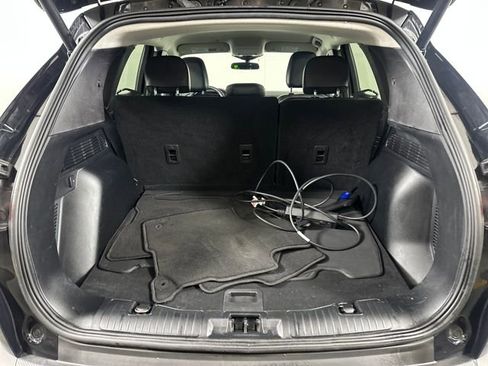 Used 2023 Ford Escape SE image 26