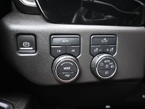 Used 2023 Chevrolet Silverado 1500 RST AWD/4WD image 26