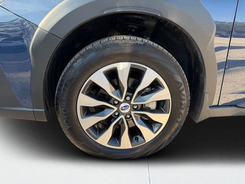 Used 2025 Subaru Outback Touring XT w/ Popular Package #2 AWD/4WD image 9