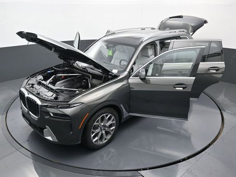 New 2026 BMW X7 xDrive40i AWD/4WD image 50