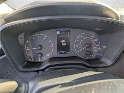 Used 2025 Toyota Corolla LE image 10