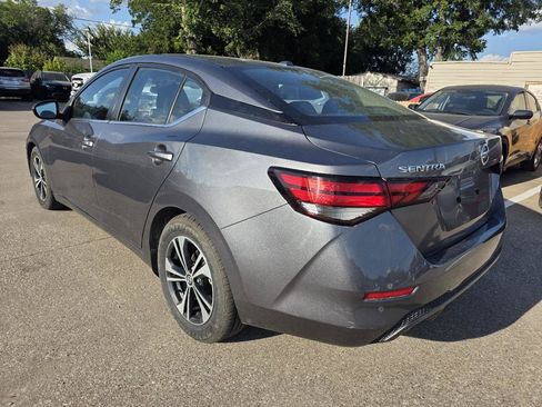 Used 2021 Nissan Sentra SV FWD image 8