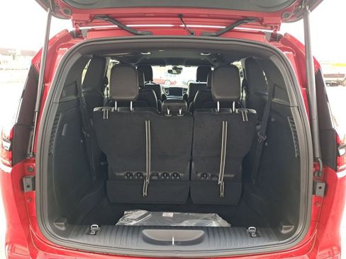 New 2026 Chrysler Pacifica Select w/ S Appearance Package image 20