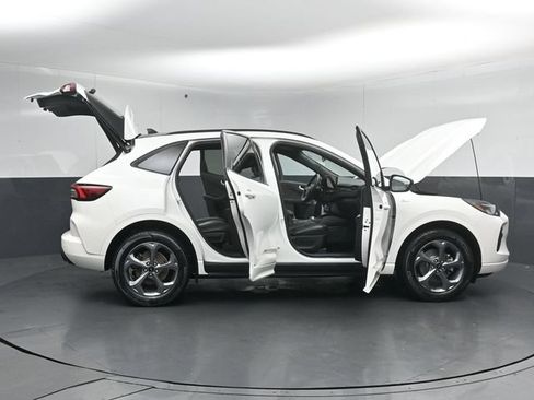 Certified 2024 Ford Escape ST-Line w/ Tech Pack #1 AWD/4WD image 61
