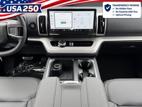 New 2026 Ford Expedition Active RWD image 14