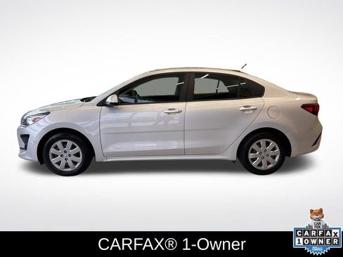 Used 2022 Kia Rio LX image 2