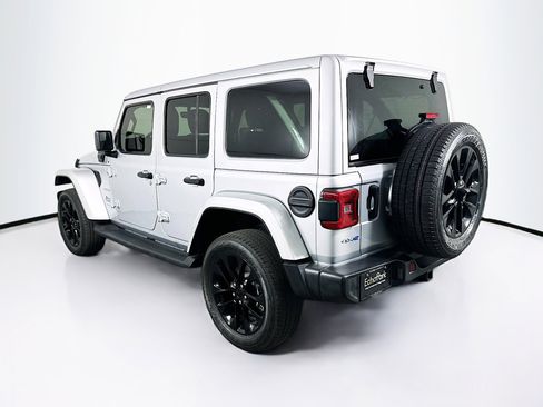 Used 2023 Jeep Wrangler Sahara w/ Cold Weather Group image 5