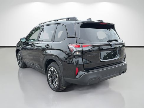 Certified 2026 Subaru Forester Premium w/ Base/Premium Package AWD/4WD image 5