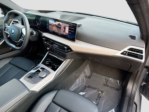 Used 2025 BMW 330i xDrive 330i xDrive image 15