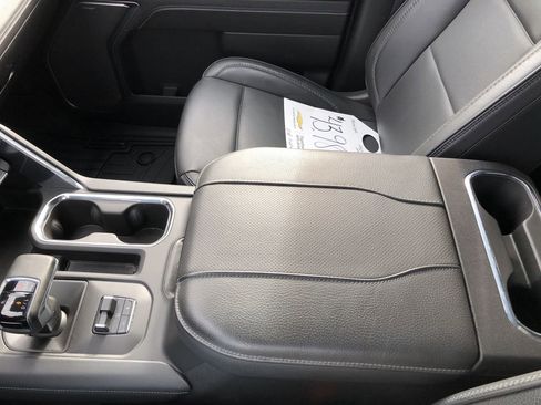 Used 2023 GMC Sierra 1500 Denali w/ Denali Reserve Package image 17