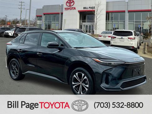 Used 2023 Toyota bZ4X XLE w/ Weather Package image 1