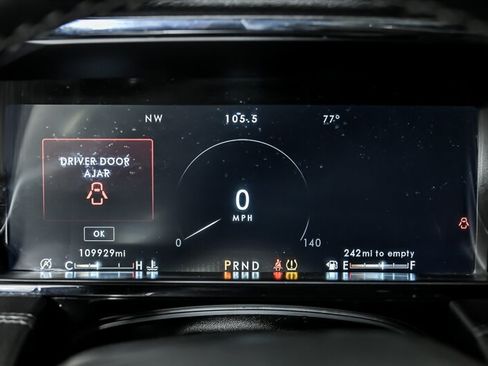Used 2020 Lincoln Navigator Reserve RWD image 19