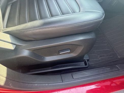 Used 2022 Ford Edge SEL w/ Convenience Package image 14