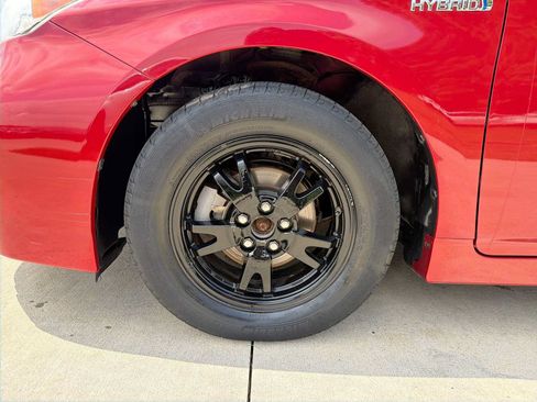 Used 2013 Toyota Prius Three FWD image 10