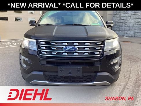 Used 2017 Ford Explorer Limited AWD/4WD image 2