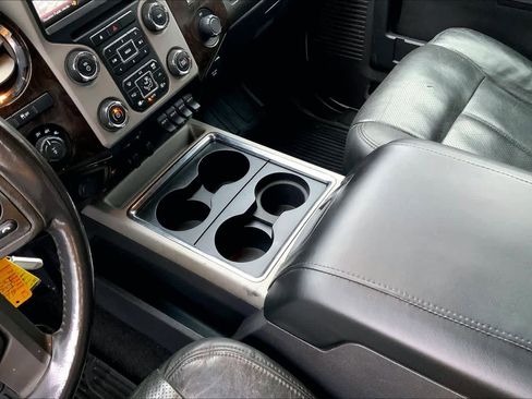 Used 2015 Ford F250 Platinum w/ FX4 Off-Road Package image 16