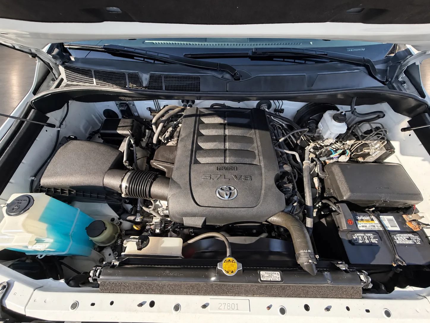 Used 2015 Toyota Tundra SR5 AWD/4WD image 33