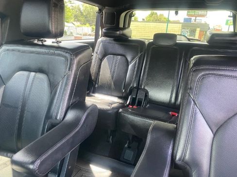 Used 2018 Ford Expedition Max Limited w/ Equipment Group 302A AWD/4WD image 12