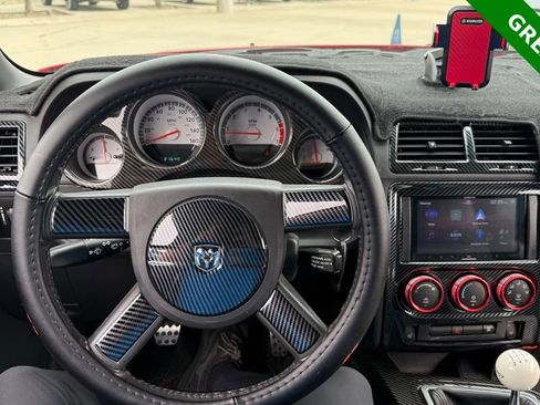 Used 2009 Dodge Challenger R/T RWD image 19