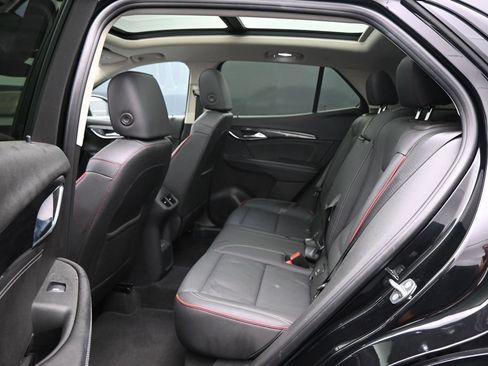 Used 2023 Buick Envision Essence w/ Sport Touring Package AWD/4WD image 26
