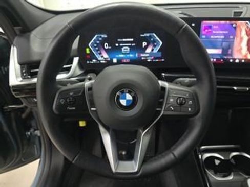 Used 2025 BMW X2 xDrive28i image 5