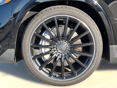 New 2026 Mercedes-Benz GLA 35 AMG 4MATIC image 12