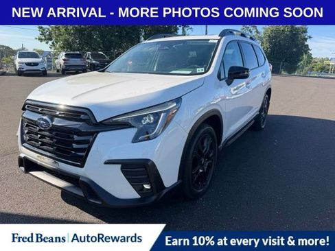 Used 2023 Subaru Ascent Onyx Edition AWD/4WD image 3