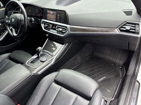 Used 2020 BMW 330i xDrive Sedan w/ Convenience Package AWD/4WD image 11