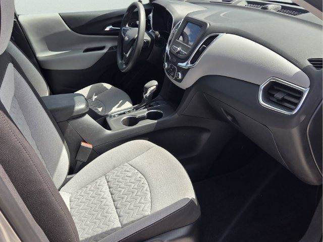 Used 2024 Chevrolet Equinox LS w/ Driver Confidence II Package FWD image 18