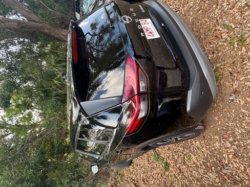 Used 2023 Nissan Rogue SV image 8