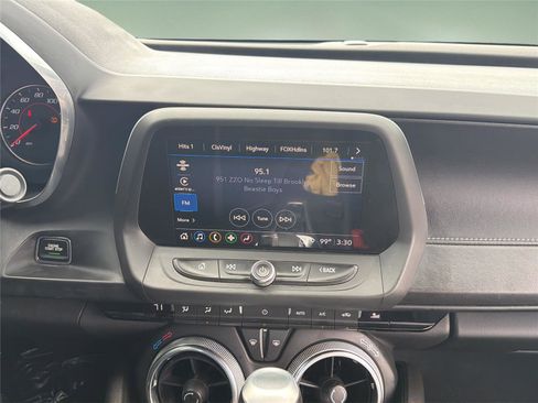 Used 2021 Chevrolet Camaro LT RWD image 10