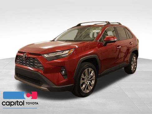 Used 2022 Toyota RAV4 Limited AWD/4WD image 6