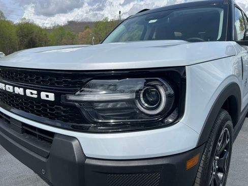 New 2026 Ford Bronco Sport Outer Banks w/ Outer Banks Tech Package+ AWD/4WD image 11