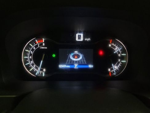 Used 2016 Honda Pilot Elite image 23