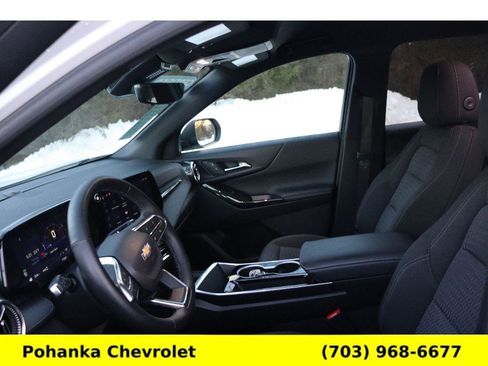 Certified 2025 Chevrolet Equinox LT w/ Safety and Technology Package image 22