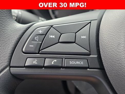 New 2025 Nissan Versa S w/ Trunk Package FWD image 18