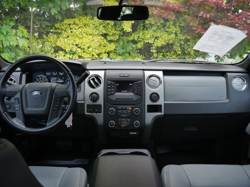 Used 2014 Ford F150 XLT w/ Equipment Group 302A Luxury AWD/4WD image 10