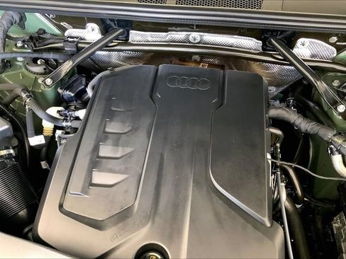 Certified 2025 Audi Q5 Prestige AWD/4WD image 31
