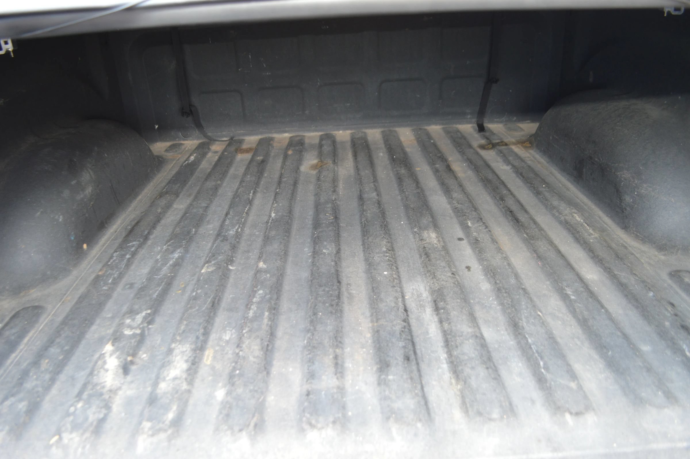 Used 2015 RAM 1500 Laramie w/ Convenience Group AWD/4WD image 8