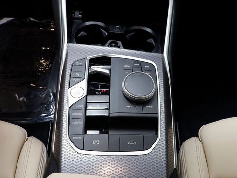New 2026 BMW 430i xDrive Convertible w/ Driving Assistance Package AWD/4WD image 12