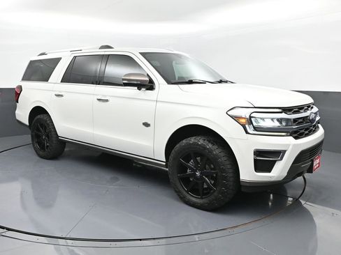 Used 2024 Ford Expedition Max King Ranch image 2
