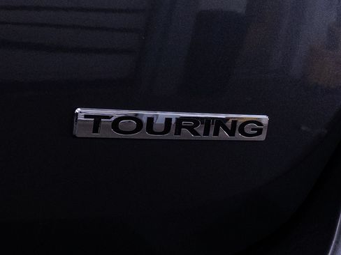 Used 2020 Honda Odyssey Touring image 5