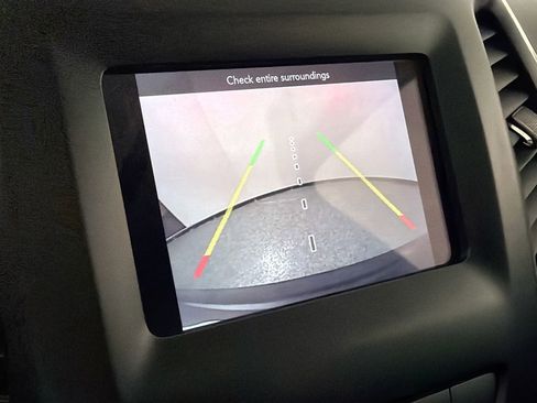 Used 2021 Jeep Cherokee Latitude Plus w/ Sun & Sound Group image 14