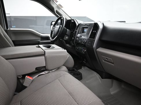Used 2018 Ford F150 XLT w/ Equipment Group 301A Mid AWD/4WD image 24