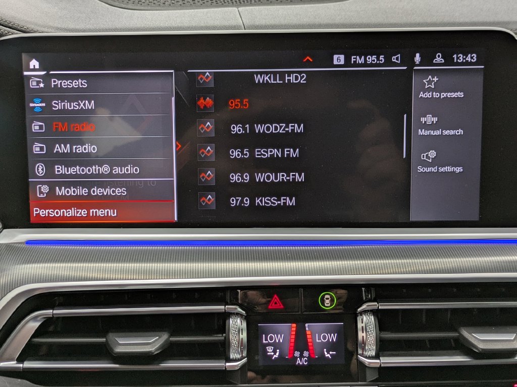 Used 2023 BMW X5 xDrive40i AWD/4WD image 39