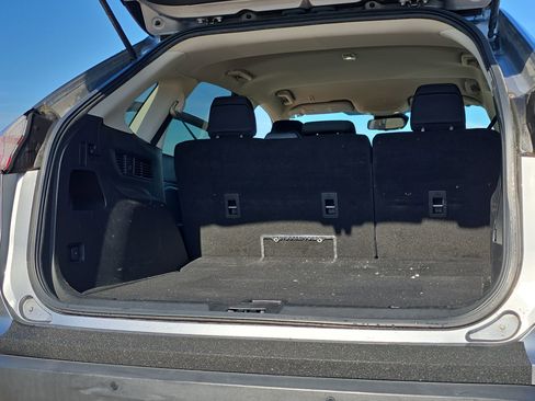 Certified 2022 Ford Edge SE image 19