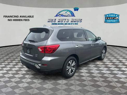 Used 2019 Nissan Pathfinder SV image 7