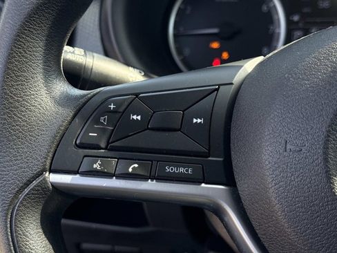 Used 2019 Nissan Kicks S w/ Exterior Package image 27